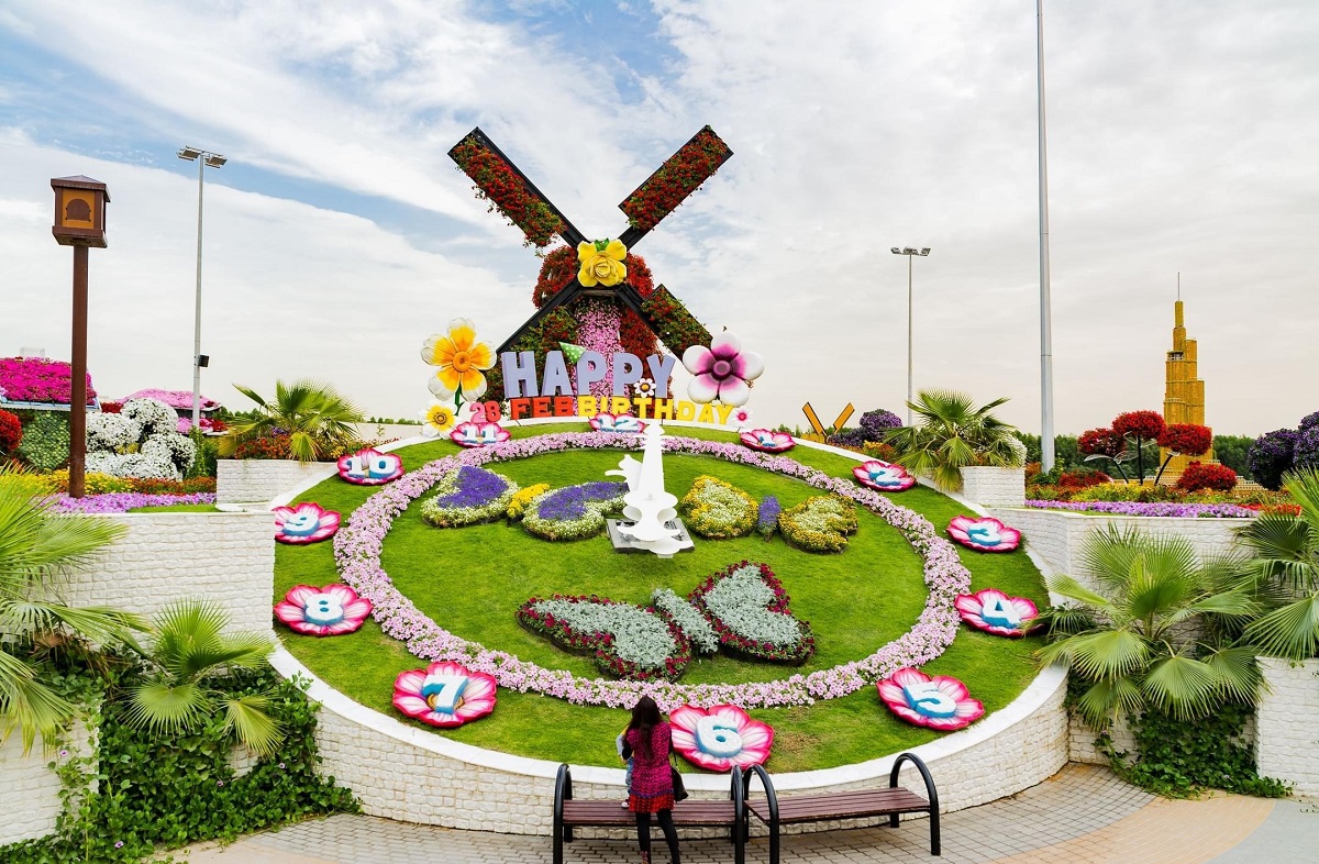 Butterfly Garden Dubai Family Visit Area.jpg