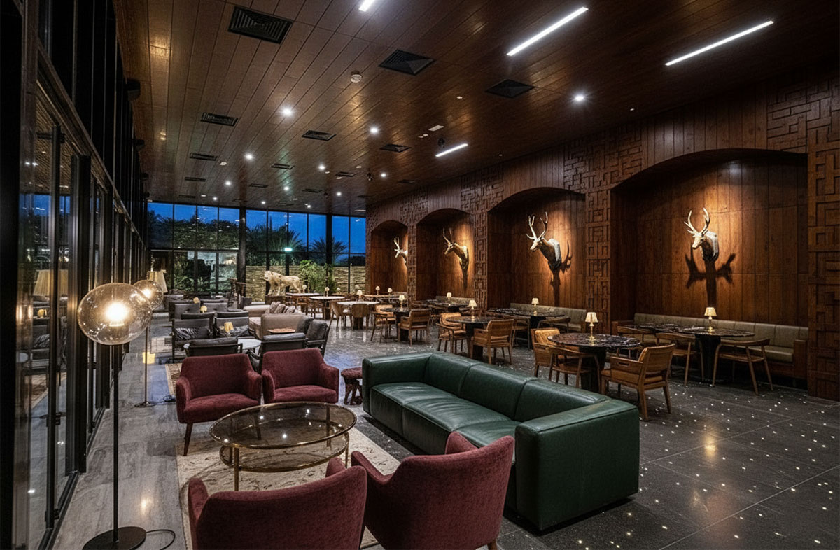 Dubai Crocodile Park Night Lights.jpg