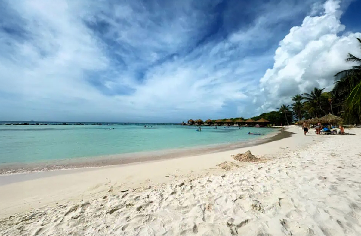 Flamingo Beach Sand Walkway.jpg