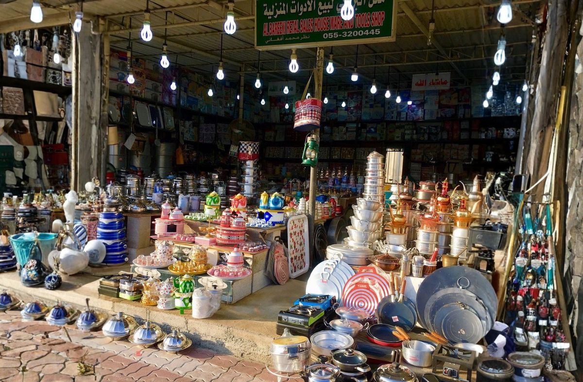 Friday Market Fujairah Handicraft Items.jpg