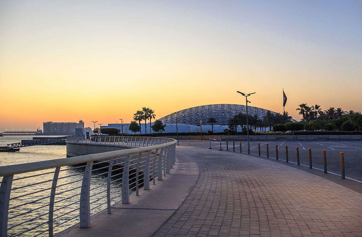 Louvre Museum Evening Lights.jpg